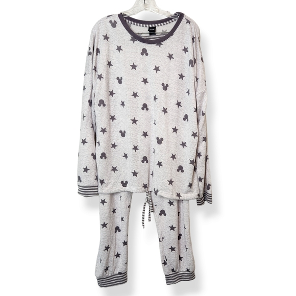 Disney Mickey Mouse Print Women's 2 Piece Pajama Set Grey Black Size XL - Picture 2 of 10